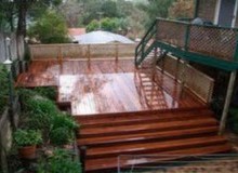 Kwikfynd Decks
dollysflat